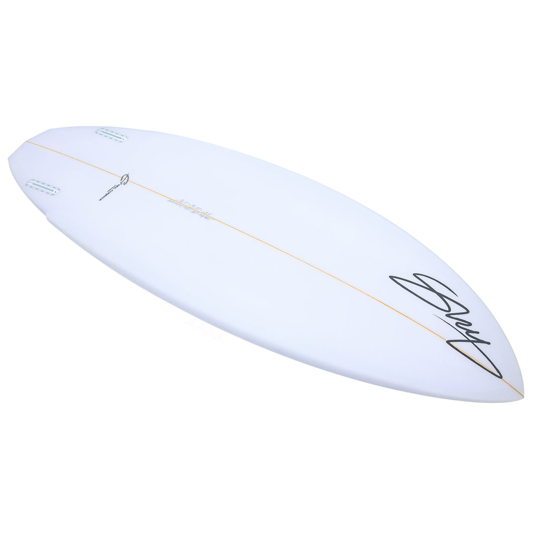 SKY DIAMOND Twin fin — Sky Surfboards Byron Bay